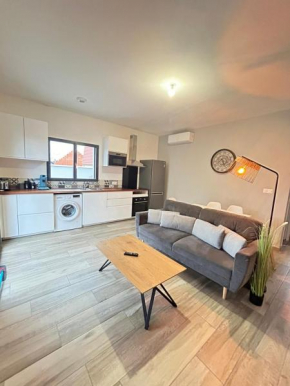 Bella Vista, parking gratuit, 5 min Auxerre